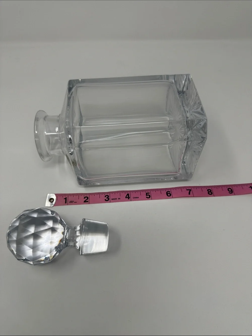Clear Glass Decanter with Faceted Stopper
